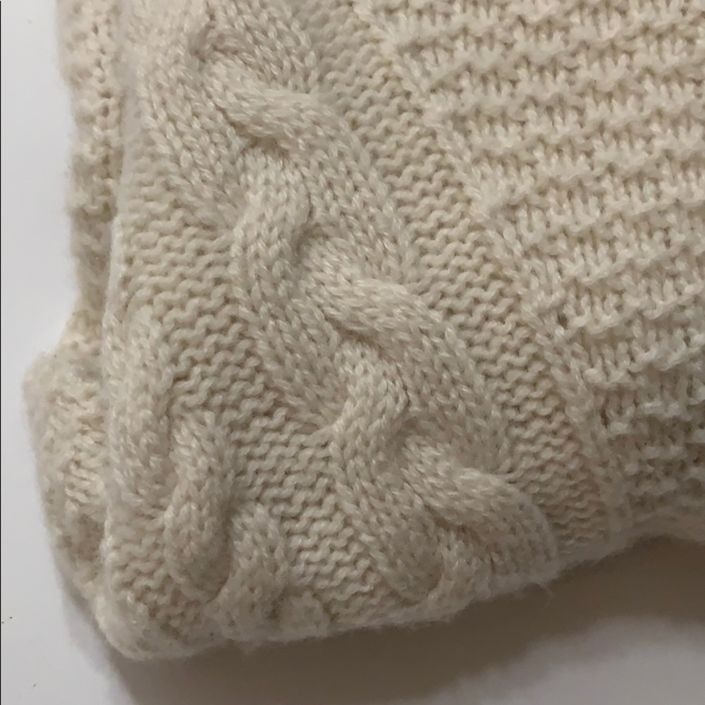 Creamy white Ply Cashmere sweater size XS